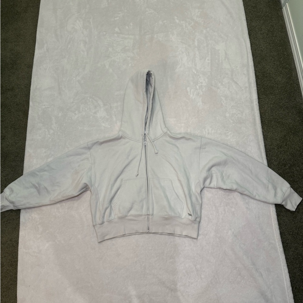Aritzia Cozy Fleece Boyfriend Fit Cropped Zip up hoodie​​​